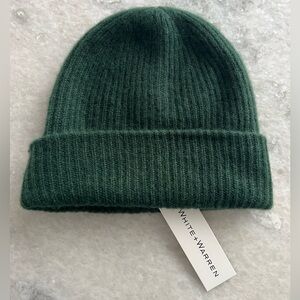 White & Warren cashmere beanie. Beautiful deep emerald green color. One size